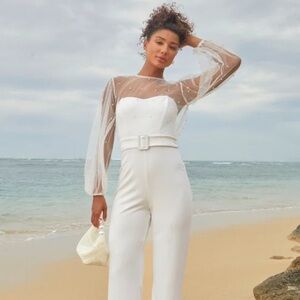 Lulu White Jumpsuit size large. New without tag. Great for Bridal shower.